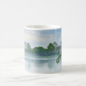 Nebel am See mit Namen Kaffeetasse (Mittel)