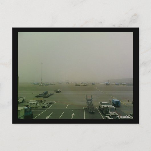 Nebel an Flughafen Amsterdams Schiphol Postkarte (Vorderseite)
