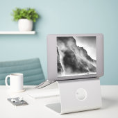 Nebel auf den Felsen Aufkleber (Laptop auf Schreibtisch)