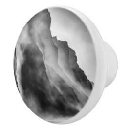 Nebel auf den Felsen Keramikknauf