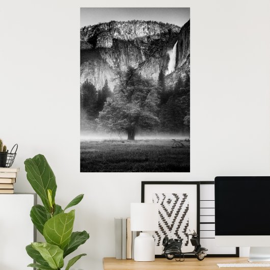 Nebel auf der Wiese Poster (Heimbüro)