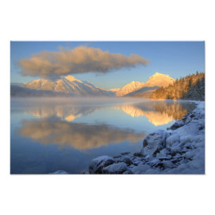 Nebel erhebt sich auf sehr kalten Wegen vom McDona Fotodruck