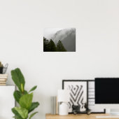 Nebel in den Rocky Mountains Poster (Heimbüro)