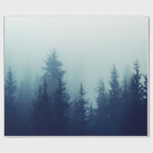 Nebel in Pinienwald auf den Berghängen. Farbe Geschenkpapier (Flach)