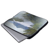 Nebel über den Bergen... Laptopschutzhülle (Vorne Knopf)