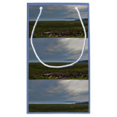 Nebelhafte Berge Kleine Geschenktüte (Rückseite)