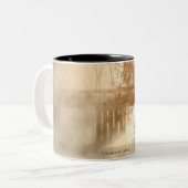 Nebelige Morgen-Brücken-Tasse II Zweifarbige Tasse (Vorderseite Links)