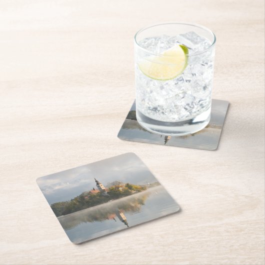 Nebeliger ausgebluteter rechteckiger pappuntersetzer (Vor Ort)