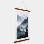 Nebeliger Bergwaldposter Wandteppich Mit Holzrahmen (Gewinkelt)