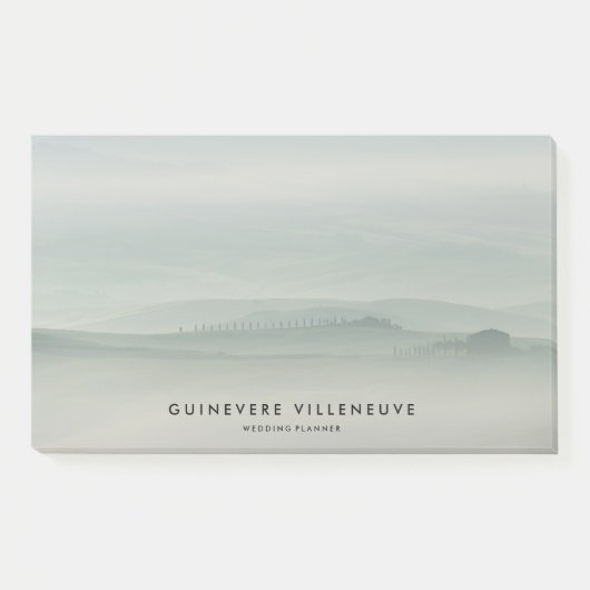 Nebeliger grüner Morgen in Toskana mit Zypressen Post-it Klebezettel (Vorderseite)