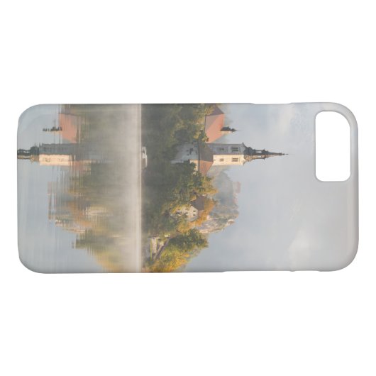 Nebeliger Sonnenaufgang See blutete iPhone 7 Fall Case-Mate iPhone Hülle (Rückseite (Horizontal))