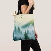 Nebeliger Wald Tasche (Von Nahem)