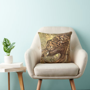 Nebelparder von CE Swan, Vintage Wilde Tiere Kissen