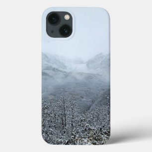 Nebelverhangene Winterberge Minimale Ästhetik Case-Mate iPhone Hülle