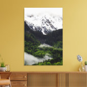Nebelwald unter den Bergen Leinwanddruck (Insitu (Wohnzimmer))