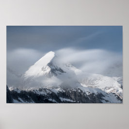 Nebelwolken über dem Berg Grintovec, Slowenien Poster