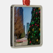 Neben dem Dallas Weihnachtsbaum Metal Ornament (Rechts)