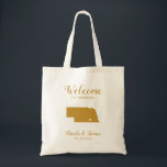 Nebraska Map Wedding Welcome Bag, Gold Tragetasche<br><div class="desc">Hochzeitswochenende Begrüßungsgeschenktasche für Gäste,  die außerhalb der Stadt wohnen,  um Ihre Hochzeit zu verbringen. Herzlich willkommen an der genauen Lage. Fülle die Tasche mit deinen Lieblingsgoodies.</div>