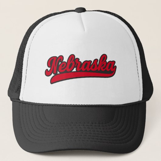 Nebraska-Script-Logo | Retro Red Staatsstolz Truckerkappe (Vorderseite)