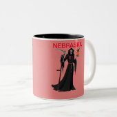 Nebraska-Sensenmann Zweifarbige Tasse (VorderseiteRechts)