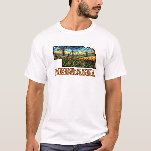 Nebraska Tattoo Style Outline with Cornfields T-Shirt (Vorderseite)