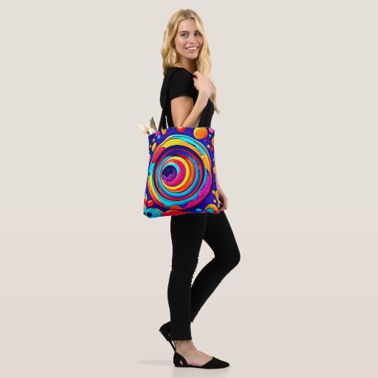 Nebulas farbenfrohe kosmische Vortex Art Tasche (Am Model)