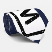 Necktie mit dem Logo "White and Pink Wayward" Krawatte (Gerollt)