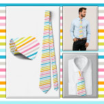 NECKTIE - Streifen in einem Regenbogen von Farben Krawatte<br><div class="desc">Ein Bild mit Streifen in vielen Regenbogenfarben ist auf dieser attraktiven Männernadel zu sehen (Shirt und Modell sind nicht enthalten). Das Bild deckt die gesamte Vorder- und Rückseite der Krawatte ab. Da sie nicht von vorn entfernt oder ersetzt werden kann (siehe HINWEIS unten), kann sie aber für ein anderes Aussehen...</div>