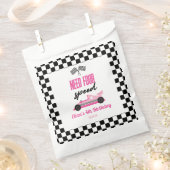 Need Four Speed Pink Race Car 4th Birthday Party Geschenktütchen (Ausgeschnitten)