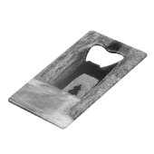 Needles Highway Tunnel Geldbeutel Flaschenöffner (Vorderseite Schrägansicht)