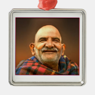 Neem karoli baba ornament aus metall