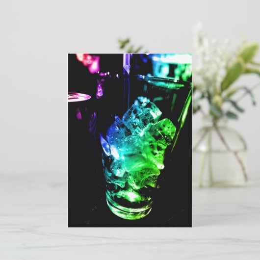 Nehmen Sie an einer Einladung teil (Stehend Vorderseite)