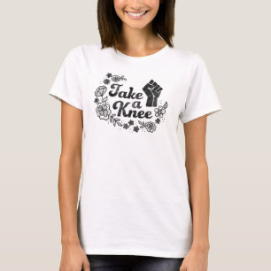 Nehmen Sie ein Knie/ein #takeaknee/mich sind mit T-Shirt