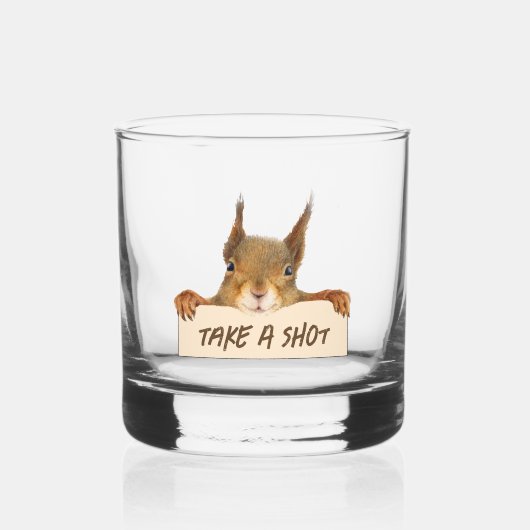 Nehmen Sie ein Shooting Funny Eichhörnchen Gesicht Whiskyglas (Rückseite)