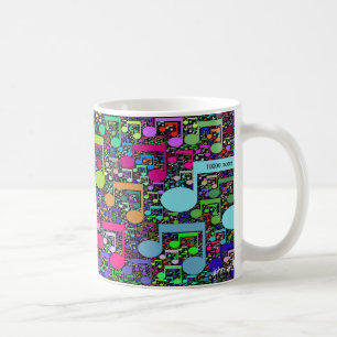 nehmen Sie eine Kenntnis Kaffeetasse