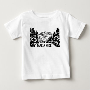 Nehmen Sie eine monochrome Berglandschaft zu Wande Baby T-shirt