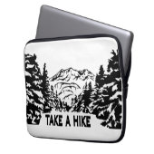 Nehmen Sie eine monochrome Berglandschaft zu Wande Laptopschutzhülle (Vorderseite Links)