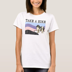 Nehmen Sie eine wandernde japanische Kinografie T-Shirt