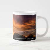 Nehmen Sie einen Arizona Sonnenuntergang mit Ihrem Jumbo-Tasse (Rechts)