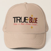 Nehmen Sie einen Biss unten unter Kappe (Vorderseite)