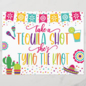 Nehmen Sie einen Tequila-Schuss. Sie bindet das Kn (Vorderseite)