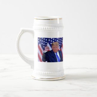Nehmen wir Amerika zurück Trump 2024 Bierglas