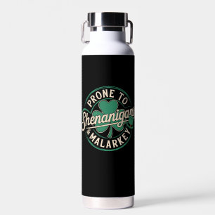 Neigt zu Schabernack und Unsinn St. Patrick's Day Trinkflasche