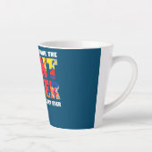 Nein, wir trinken nicht das farbige Wasser, das je Milchtasse (Rechts)