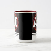 Nein zu AI 'Art' generierten Bildern Zweifarbige Tasse (Mittel)