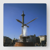 Nelsons Column Trafalgar Square Quadratische Wanduhr (Vorderseite)