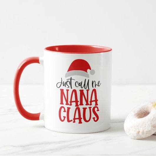 Nenn mich einfach Nana Claus Tasse (Mit Donut)