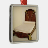 Nenuphar Bett, 1905-09 Silbernes Ornament (Rechts)