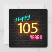 Neon 105. Geburtstag Auf Ziegelstein leuchtendes Z Einladung (Vorderseite)