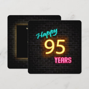 Neon 95. Geburtstags-Schild leuchtet auf Ziegel Einladung